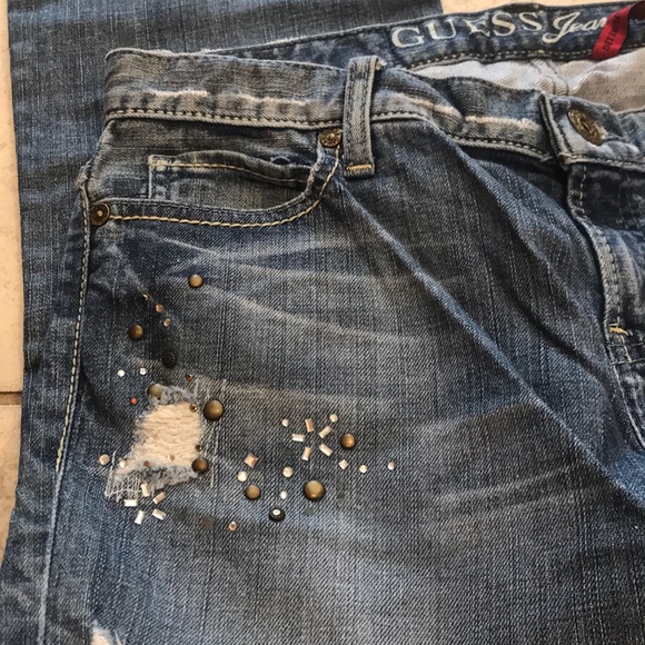 COPY - Guess Jeans - Picture 6 of 9